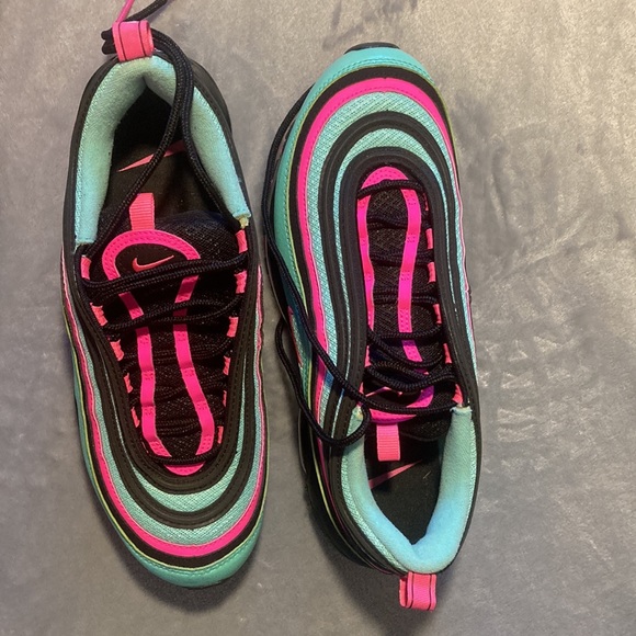 COPY - Nike Air Max 97 ‘Hyper Turquoise’ - Picture 2 of 9